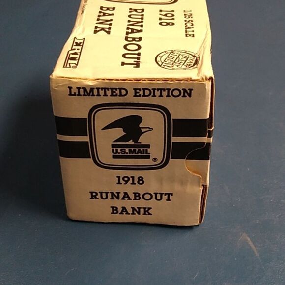 Ertl 1918 Runabout US Mail Bank Model 1988 1/25 scale - Picture 4 of 5